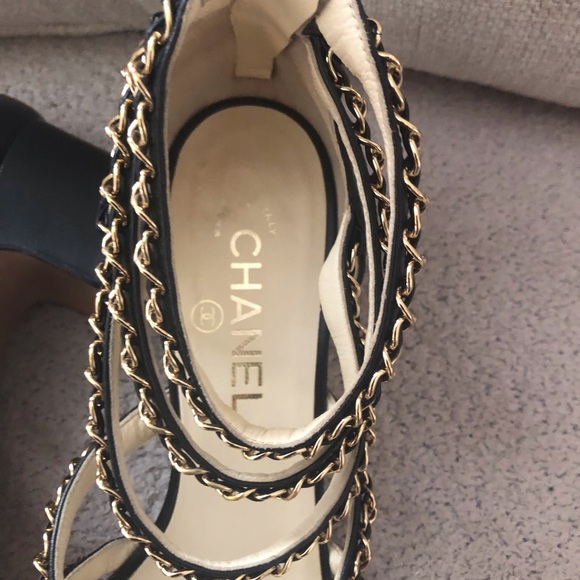 Authentic multi chain shoes - Picture 3 of 6